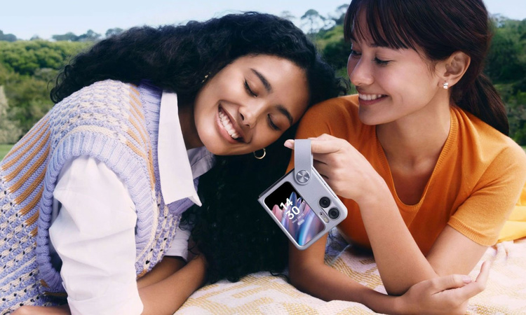 Składany Smartfon OPPO Find N2 Flip 8/256GB Super Selfie Czarny – OUTLET 