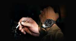 Zeblaze MIL-STD Smartwatch Vibe 8 Szary AMOLED Latarka Saturacja Do 60 Dni