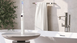 Usmile Y10 White Szczoteczka soniczna + 2 końcówki