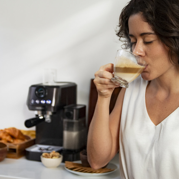 Cecotec Power Espresso 20 Steel Pro Latte Ekspres do kawy