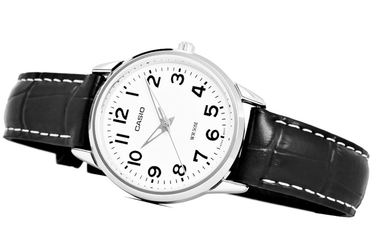 Casio Zegarek Damski Kwarcowy Skóra naturalna Wodoszczelność LTP-1303PL-7BVEF